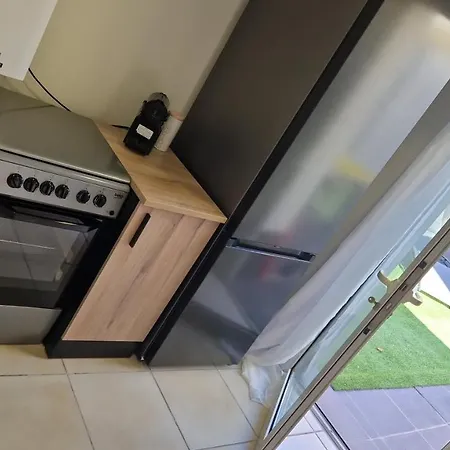 Maison Centre Avec Jardin 沙朗